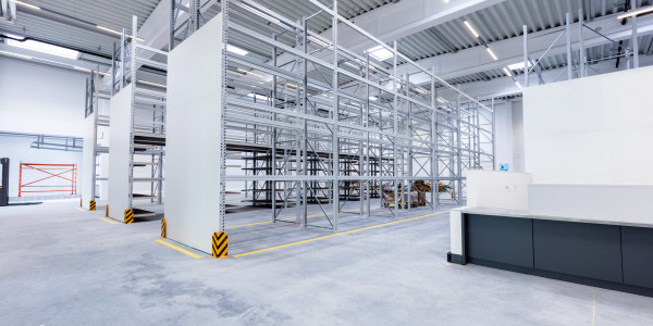 Reformas Integrales de Naves Industriales Albalate del Arzobispo · Diseño e Instalación de Áreas de Producción, Almacén y Oficinas