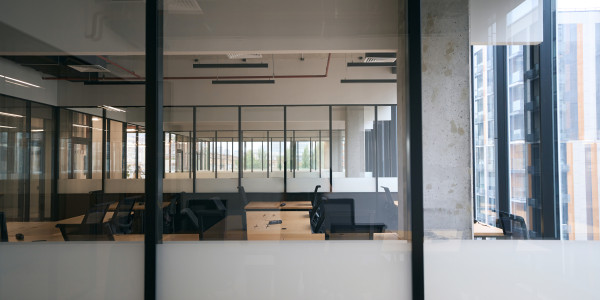 Reformas Integrales de Oficinas y Despachos Albalate del Arzobispo · Diseño e Instalación de Paneles Divisorios
